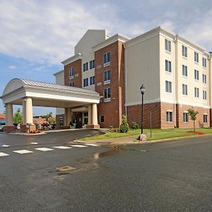 Holiday Inn Express & Suites Charlotte North, An Ihg Hotel